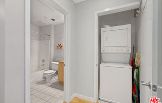 630 W 6th Street