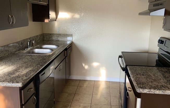 1 bed, 1 bath, 650 sqft, $1,695, Unit 205