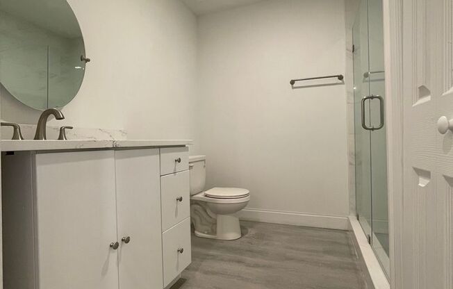 1 bed, 1 bath, 950 sqft, $1,175, Unit 218