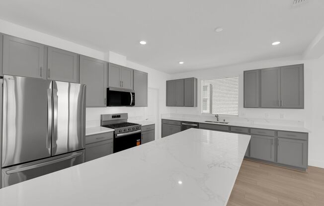 4 beds, 2.5 baths, $2,450
