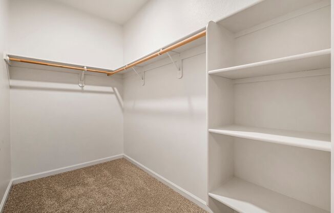 2 beds, 2 baths, 1,100 sqft, $1,925, Unit 253