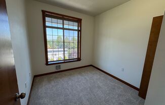 Spencer - 910 Gladstone Unit 307