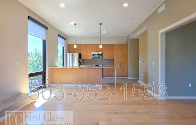 7148 SW Gonzaga St
