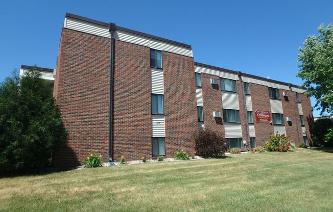 Crestwood Apartments