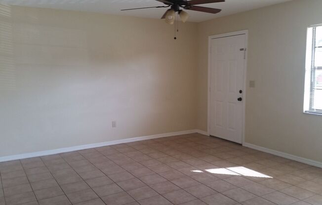 2 beds, 1 bath, $1,399