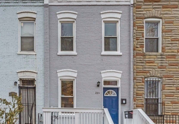 231 K ST NE