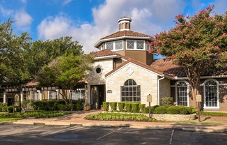 Leasing Office