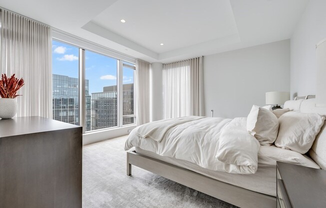 3 beds, 2.5 baths, 2,192 sqft, $35,000, Unit PH1C