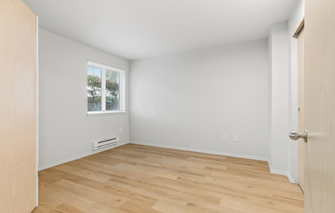 2 beds, 1 bath, 850 sqft, $2,350, Unit 104