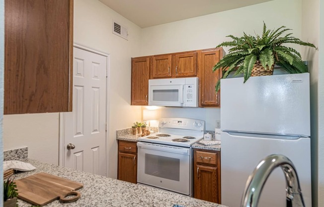 Kitchen at Mission at Baytown, Baytown, TX 77521