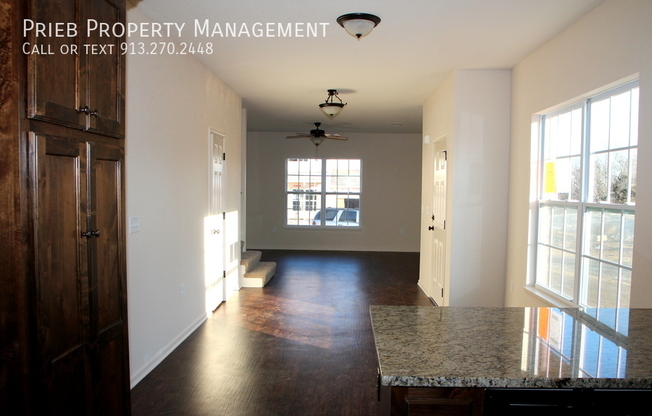 21942 W 125 BLDG # 10 PL