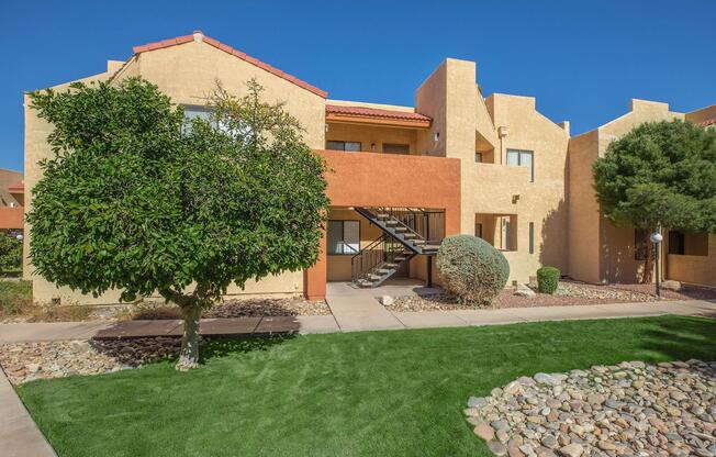 Puesta Del Sol - Apartments in Tucson, AZ
