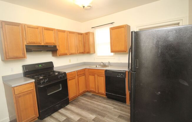 2 beds, 1 bath, 20 sqft, $1,395, Unit 5