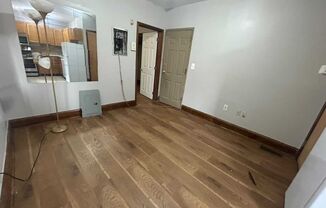 1 bed, 1 bath, 650 sqft, $900, Unit B203