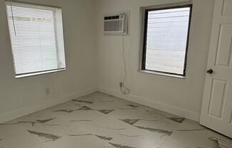 2 beds, 1 bath, 500 sqft, $1,900, Unit 1