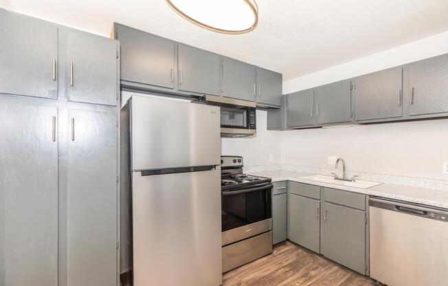 1 bed, 1 bath, 500 sqft, $880