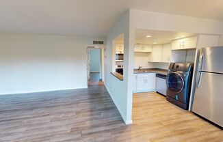 2 beds, 1 bath, 900 sqft, $1,390, Unit 25