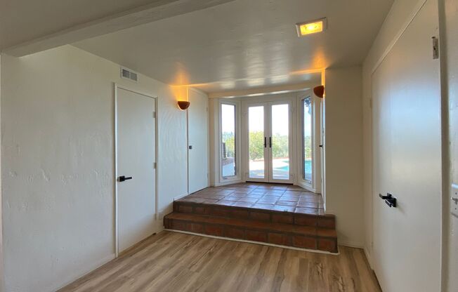 Charming Studio with View!