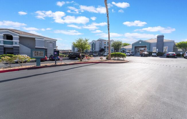 2 beds, 2 baths, $1,350, Unit UNIT 2099