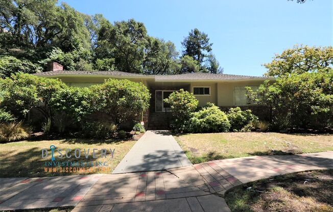 Piedmont Mid-Century 5 Bedroom 4.5 Bathroom Home