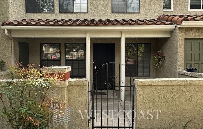 ***$500-OFF Move In Special**** Charming Updated End-Unit Condo in a Beautiful Tree-Lined Community!