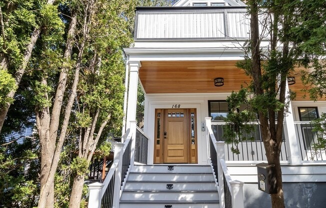 168 HUMBOLDT AVE