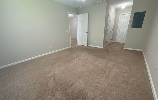 1 bed, 1 bath, 765 sqft, $1,125, Unit 2748-9