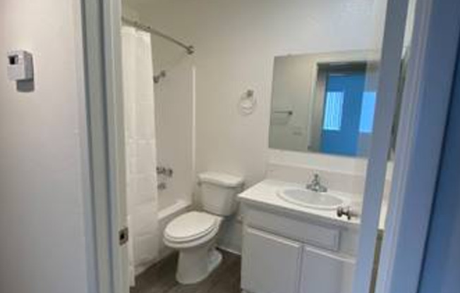 2 beds, 2 baths, $2,595