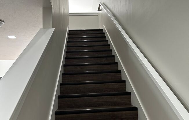 1 bed, 1.5 baths, 941 sqft, $1,765, Unit 224 - L1085 LOFT