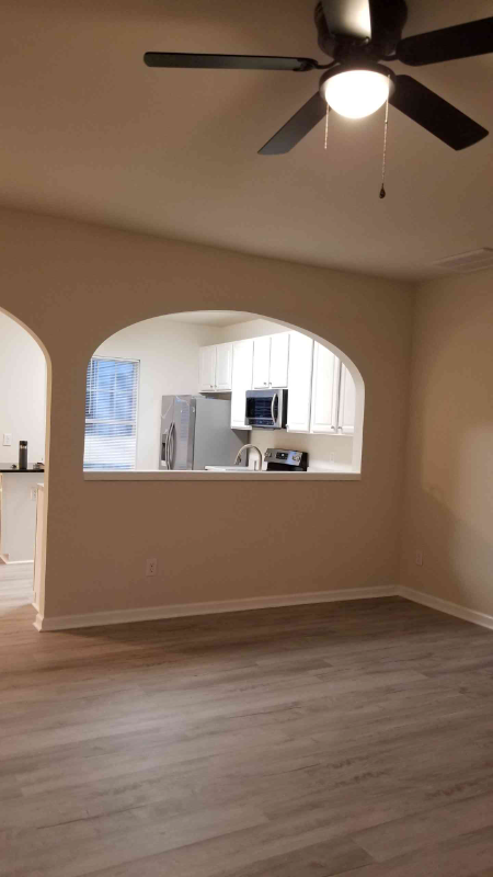 316 WALNUT WOODS