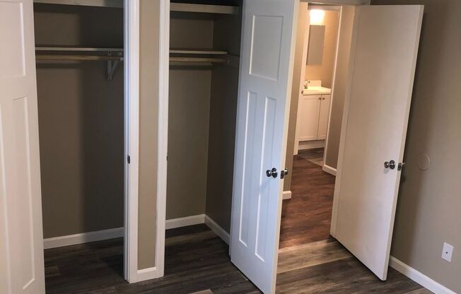 2 beds, 1 bath, 945 sqft, $1,500, Unit 101