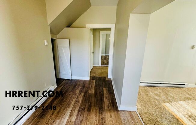 2 beds, 1 bath, 1,120 sqft, $1,300, Unit Unit A