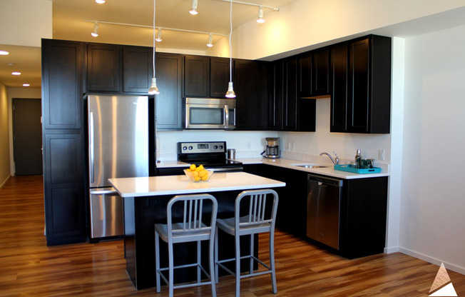 1 bed, 1 bath, 712 sqft, $1,400, Unit 404