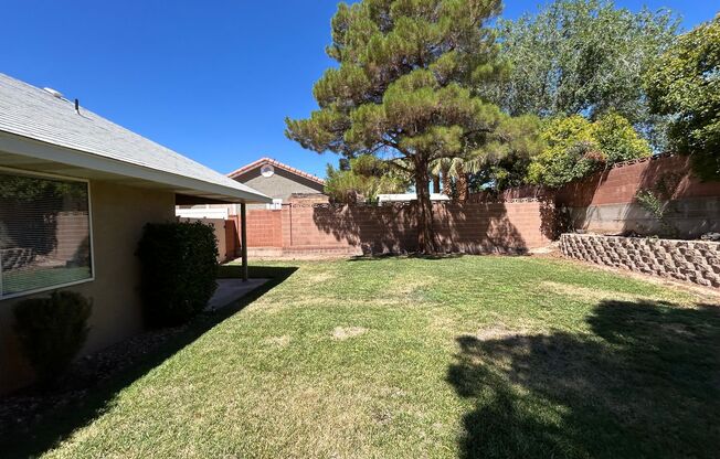 3 bed, 2 bath, 2 Car Garage and Extra Side Parking