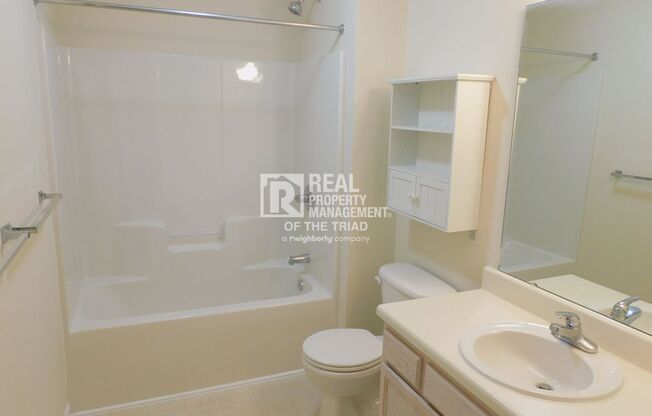 2 beds, 2 baths, $1,225