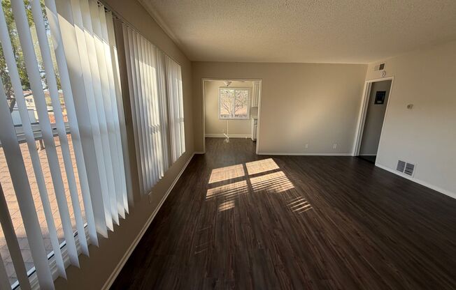 Spacious 1 Bedroom/1 Bathroom Apartment - $500 Off Move In + Reimbursed Application Fee