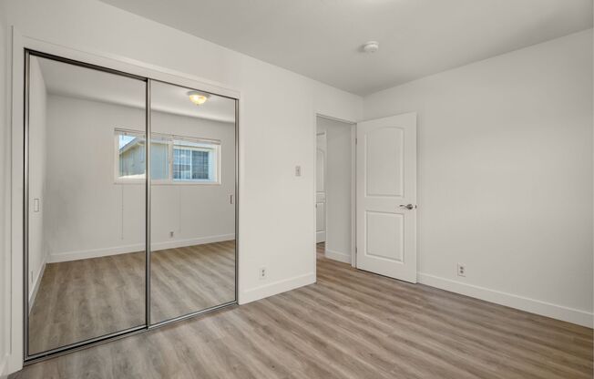 2 beds, 1 bath, $2,398, Unit G