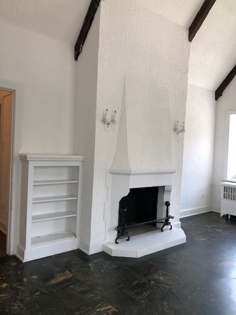 1 bed, 1 bath, 610 sqft, $1,385, Unit Bayard Manor 304