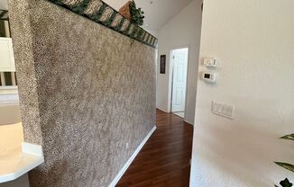 2 beds, 2 baths, $2,800