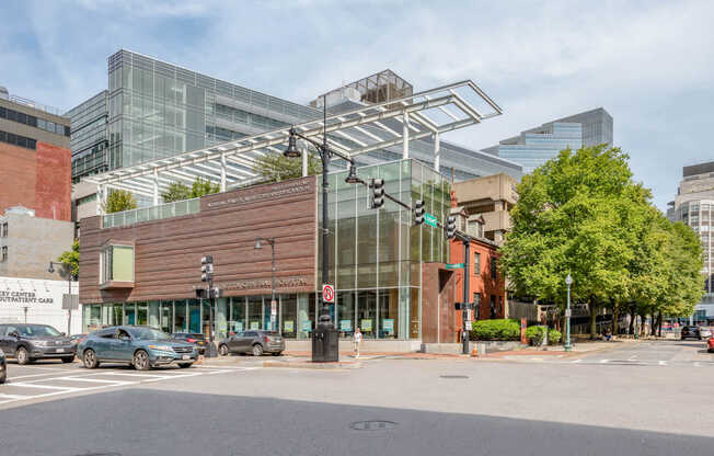 Less than 1 mile from Massachusetts General and the Museum of Medical History and Innovation.