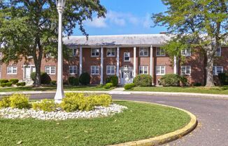 Wallworth Park Apartments