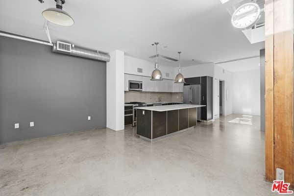 2 beds, 3 baths, 1,565 sqft, $4,750, Unit UNIT 125