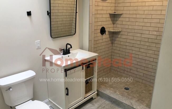 1 bed, 1 bath, $1,925, Unit Apt 2R