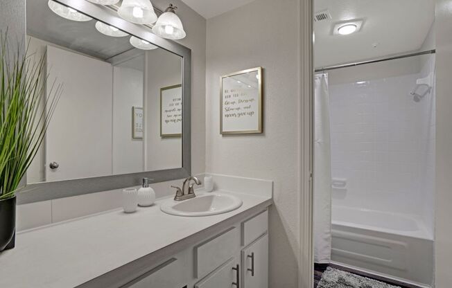 Bathroom With Bathtub at Latitude 2976, Houston, 77042