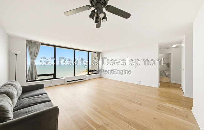1 bed, 1 bath, 850 sqft, $2,150, Unit 2810