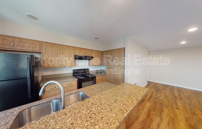 4286 5 AVE