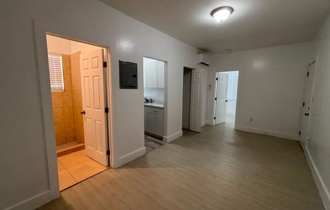 1 bed, 1 bath, 550 sqft, $1,400, Unit Unit 15