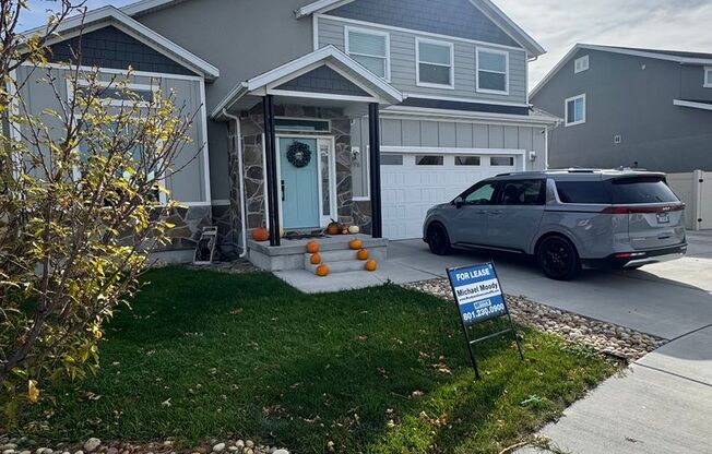 Beautiful Lehi home for rent!