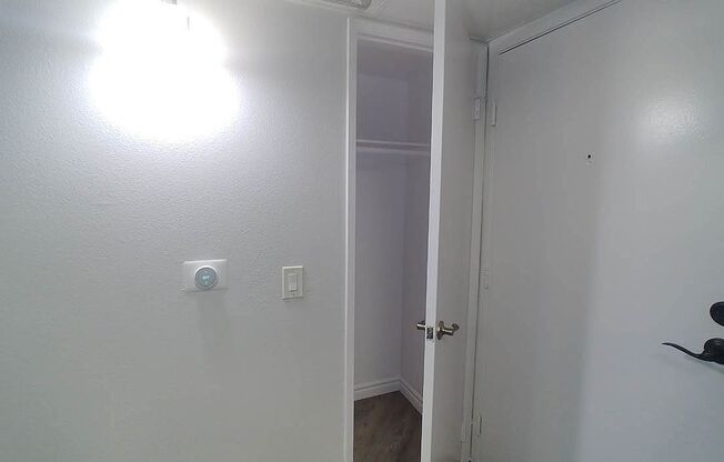 1 bed, 1 bath, 650 sqft, $1,995, Unit 207