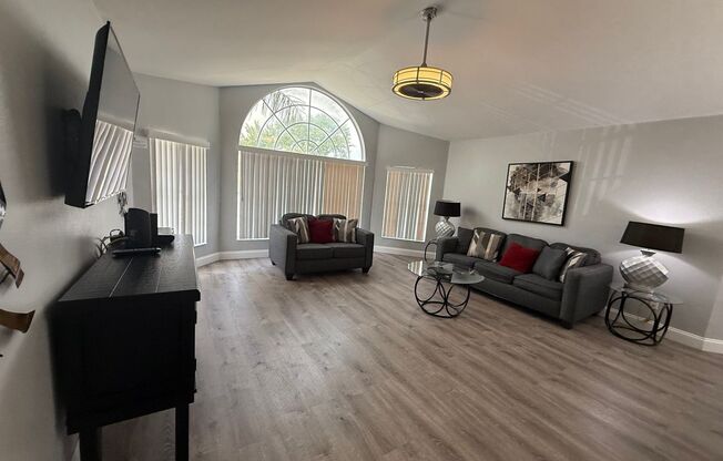 2444 Sweetwater Club Circle Unit #34 Kissimmee, FL 34747